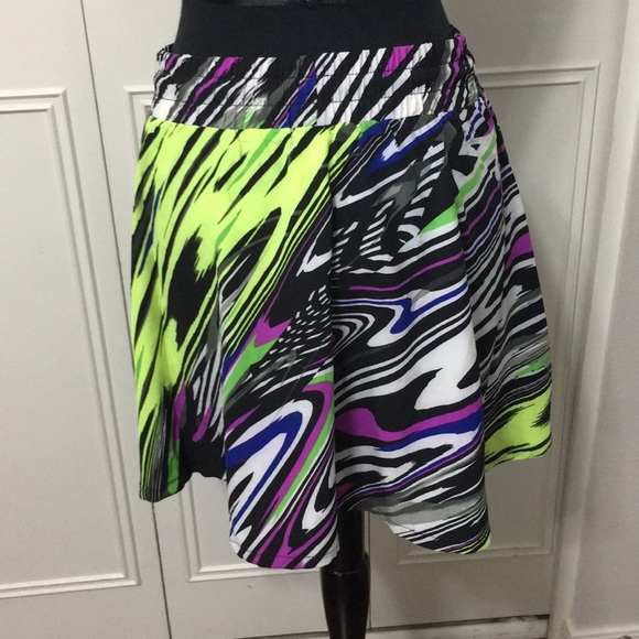 New Fabletics Skirt - Picture 2 of 8